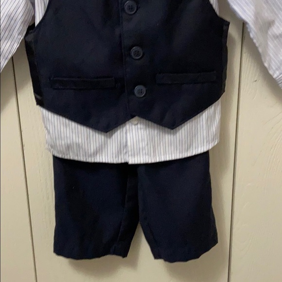 Newberry Infant Navy and White 3 Piece Suit - Picture 5 of 7